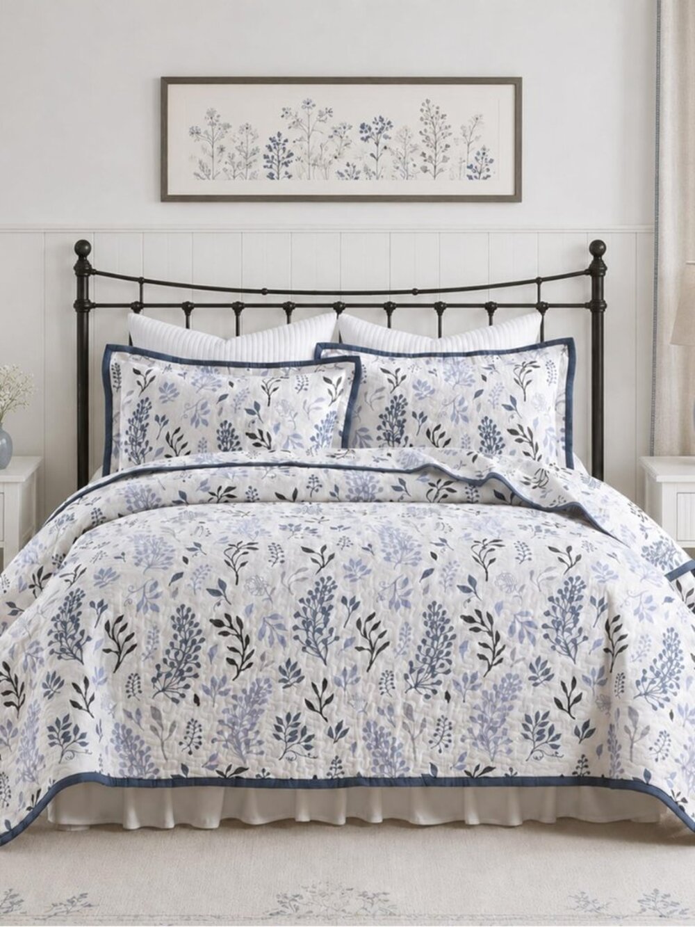 Botanical King Quilt Set - 100% Cotton Blue and White Bedspreads
